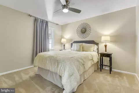 Bedroom - 13555 Tabscott Dr, Chantilly, VA 20151 photo 6 of 9