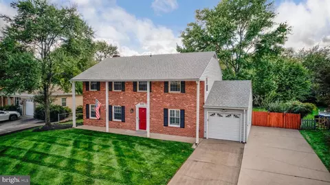 Exterior - 13555 Tabscott Dr, Chantilly, VA 20151 photo 16 of 17