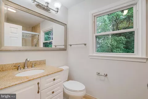 8921 Peoria Ct, Springfield, VA 22153 photo 27