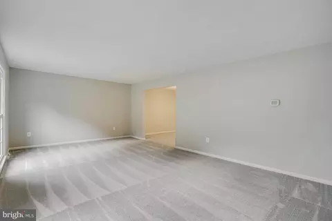 8921 Peoria Ct, Springfield, VA 22153 photo 10