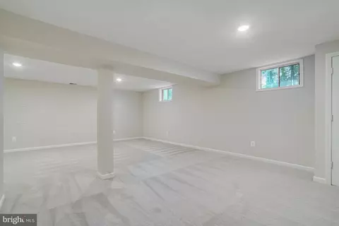8921 Peoria Ct, Springfield, VA 22153 photo 40