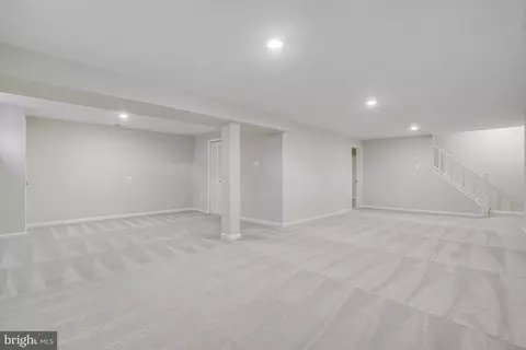 8921 Peoria Ct, Springfield, VA 22153 photo 37