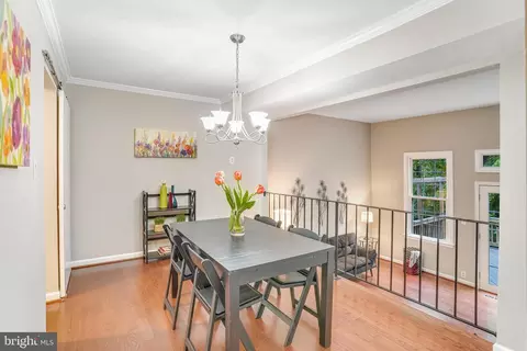 5254 Lonsdale Dr, Springfield, VA 22151 photo 6