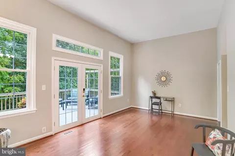 5254 Lonsdale Dr, Springfield, VA 22151 photo 8
