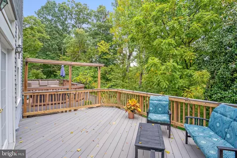 5254 Lonsdale Dr, Springfield, VA 22151 photo 10