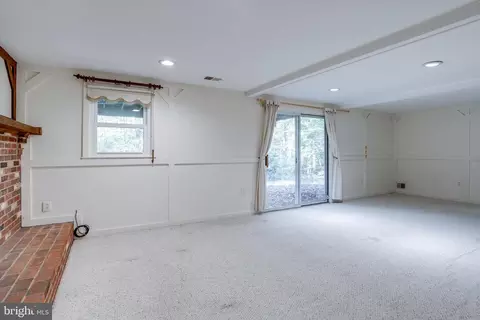 7916 Delozier Ct, Springfield, VA 22153 photo 22