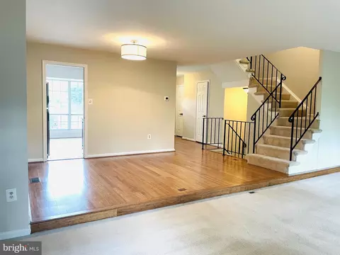 6608 Green Ash Ct, Springfield, VA 22152 photo 9