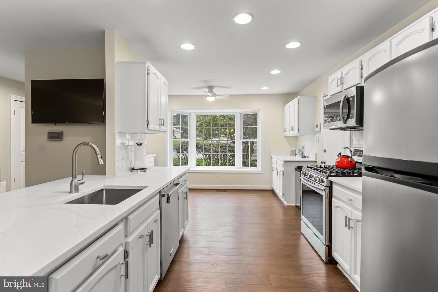 Kitchen - 8400 Finlay Ct, Springfield, VA 22153 photo 3 of 3