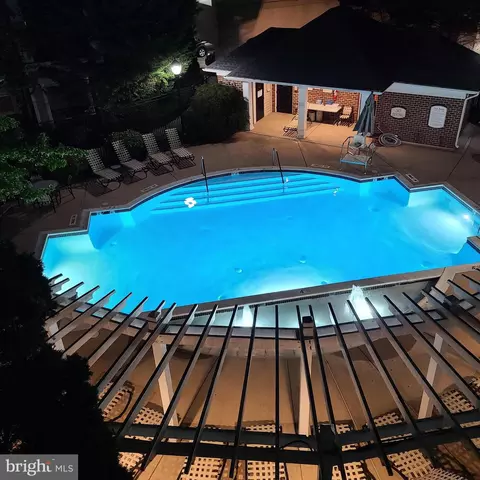 12953 Centre Park Cir #317, Herndon, VA 20171