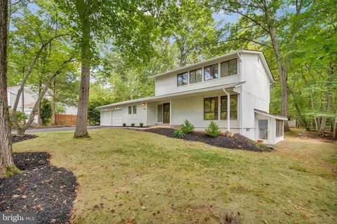11320 French Horn Ln, Reston, VA 20191