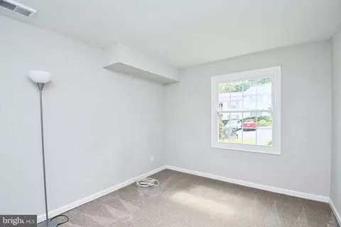 Bedroom - 5904 A Kingsford Rd #414, Springfield, VA 22152 photo 1 of 3