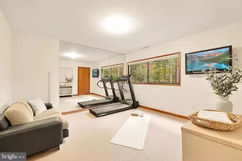 Other - 249 Springvale Rd, Great Falls, VA 22066 photo 6 of 12