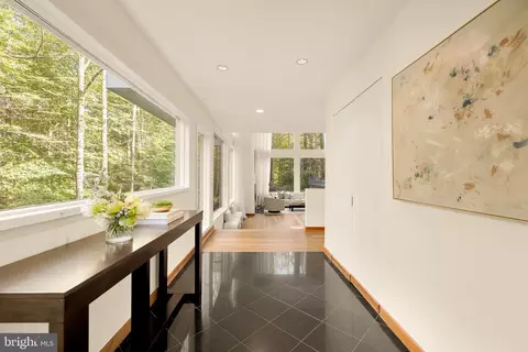 Entry Way - 249 Springvale Rd, Great Falls, VA 22066 photo 1 of 5