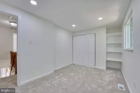 8324 Bark Tree Ct, Springfield, VA 22153 photo 15