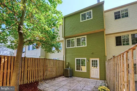8324 Bark Tree Ct, Springfield, VA 22153 photo 31
