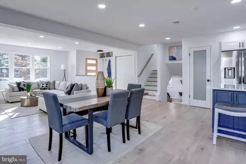 Dining - 5416 Nutting Dr, Springfield, VA 22151 photo 3 of 3