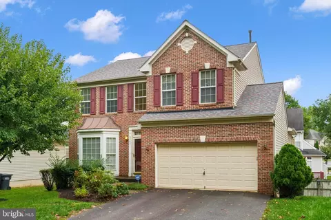 9757 Plaskett Forest Ln, Lorton, VA 22079