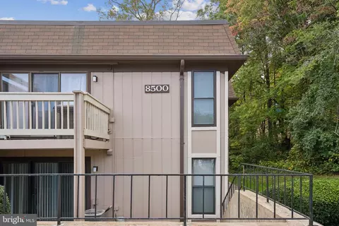 8500 Barrington Ct #E, Springfield, VA 22152