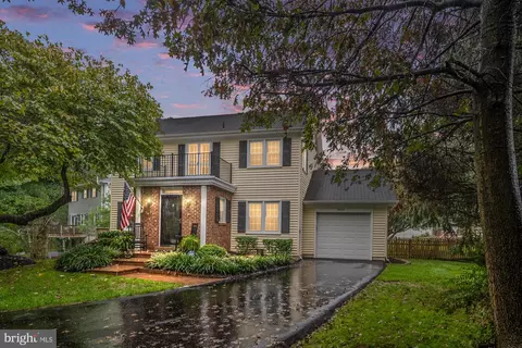6037 Wilmington Dr, Burke, VA 22015