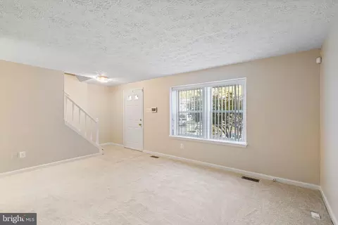 8261 Burning Forest Ct, Springfield, VA 22153 photo 10