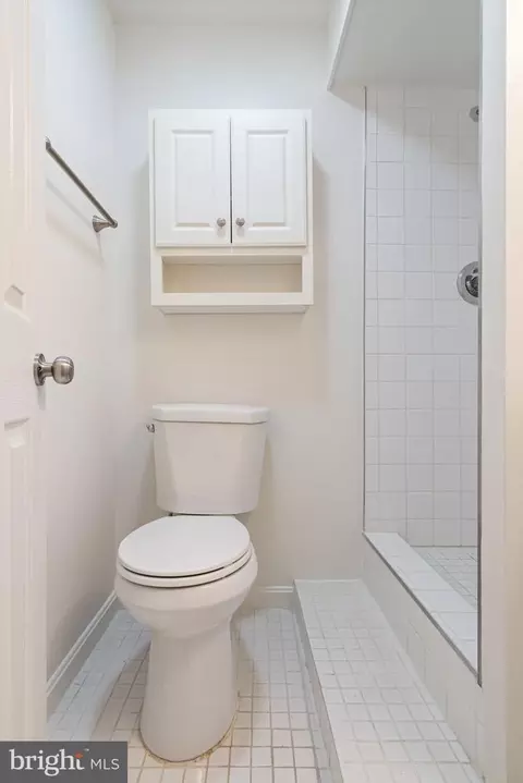 8261 Burning Forest Ct, Springfield, VA 22153 photo 35