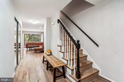11728 Decade Ct, Reston, VA 20191 photo 9