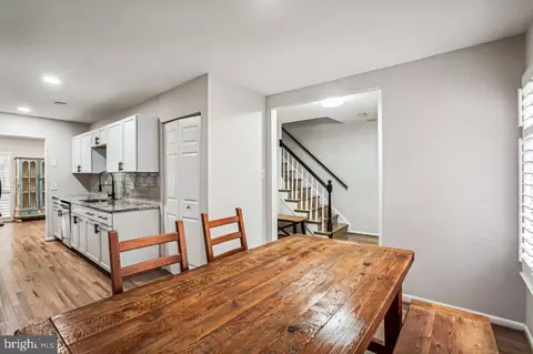 11728 Decade Ct, Reston, VA 20191 photo 7