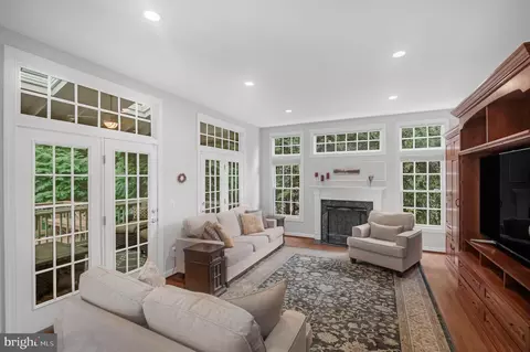 14068 Eagle Chase Cir, Chantilly, VA 20151 photo 8
