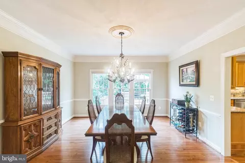 14068 Eagle Chase Cir, Chantilly, VA 20151 photo 3