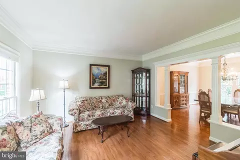 14068 Eagle Chase Cir, Chantilly, VA 20151 photo 2