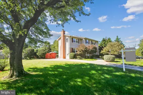 Exterior - 6509 Bowie Dr, Springfield, VA 22150 photo 10 of 14
