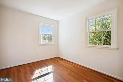 Bedroom - 6509 Bowie Dr, Springfield, VA 22150 photo 10 of 13