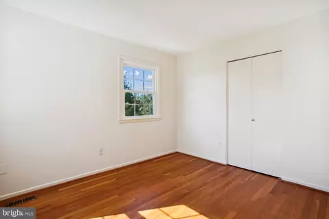 Bedroom - 6509 Bowie Dr, Springfield, VA 22150 photo 11 of 13