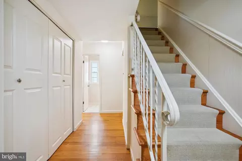 Entry Way - 6509 Bowie Dr, Springfield, VA 22150 photo 2 of 3