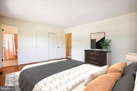Bedroom - 6509 Bowie Dr, Springfield, VA 22150 photo 4 of 13