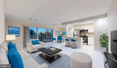 2618 Redcoat Dr #186, Alexandria, VA 22303