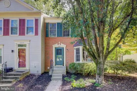 10631 Alison Dr, Burke, VA 22015
