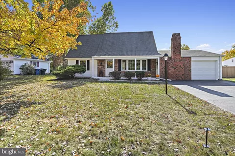 13303 Poplar Tree, Fairfax, VA 22033