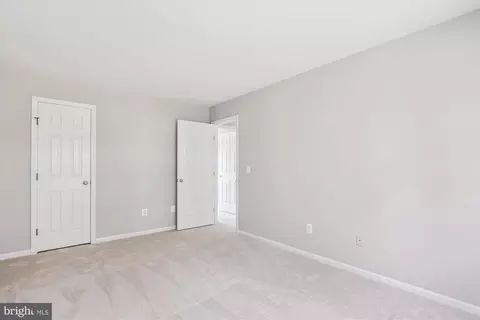 Bedroom - 7211 Kyles Lndg, Springfield, VA 22150 photo 1 of 8