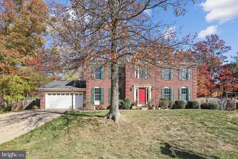 Exterior - 7211 Kyles Lndg, Springfield, VA 22150 photo 4 of 15