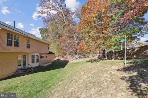 Exterior - 7211 Kyles Lndg, Springfield, VA 22150 photo 9 of 15