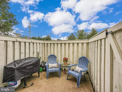 Exterior - 7910 Spring Forest Ct, Springfield, VA 22152 photo 1 of 3