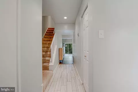 Entry Way - 7910 Spring Forest Ct, Springfield, VA 22152 photo 1 of 2