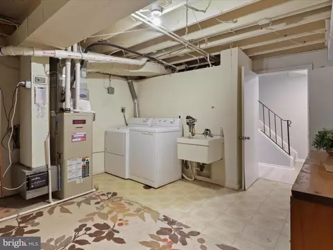 8315 Uxbridge Ct, Springfield, VA 22151 photo 39
