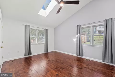 7908 Foote Ln, Springfield, VA 22151 photo 14