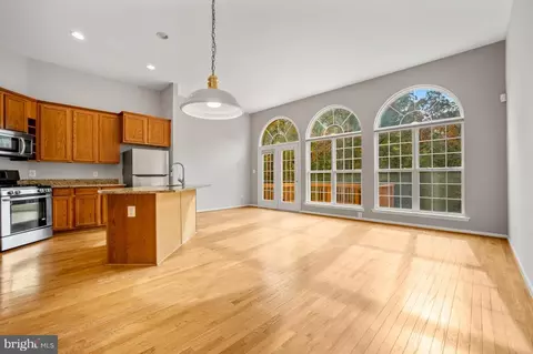 6616 Charles Green Sq, Alexandria, VA 22315