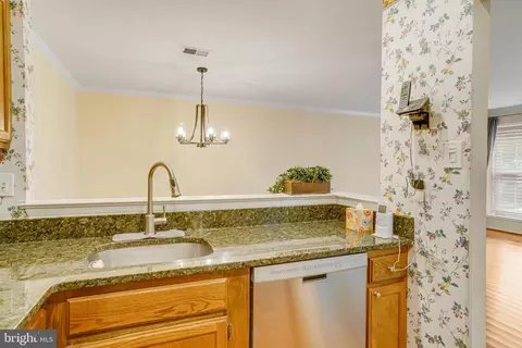 7701 B Lexton Pl #26, Springfield, VA 22152 photo 10
