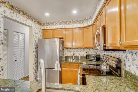 7701 B Lexton Pl #26, Springfield, VA 22152 photo 8