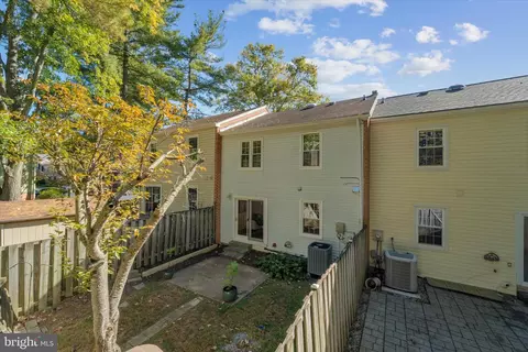 8317 Uxbridge Ct, Springfield, VA 22151 photo 25