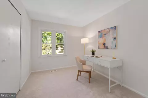 8317 Uxbridge Ct, Springfield, VA 22151 photo 16